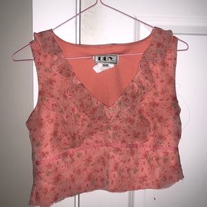 cute vintage pink little 60’s top